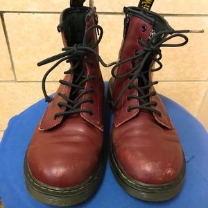 Size 5, EU 36 red zip up Doc Martens.